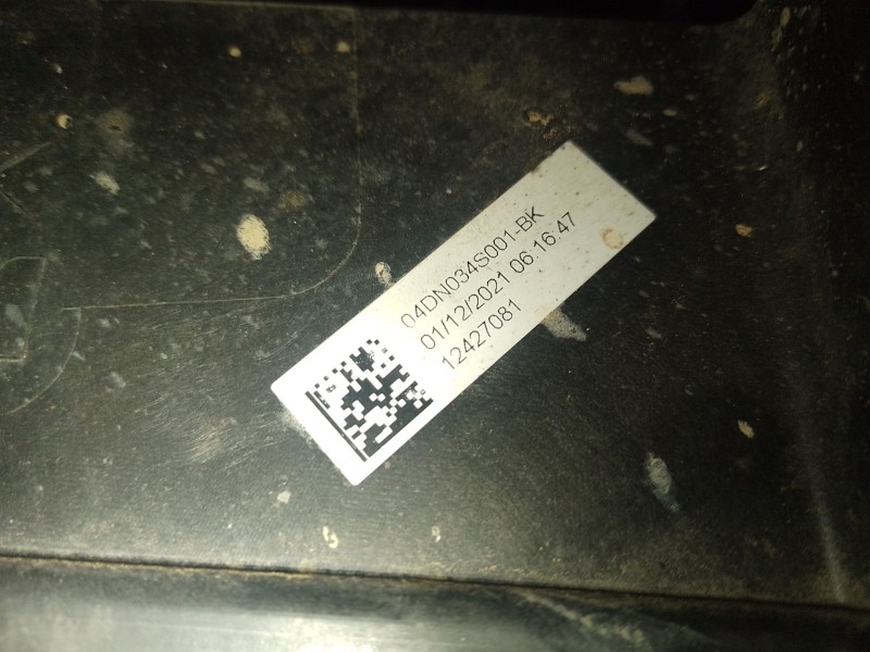 Recambio de panel frontal para mazda cx-30 (dm) skyactiv-g m hybrid referencia OEM IAM 0DN034S001BK  