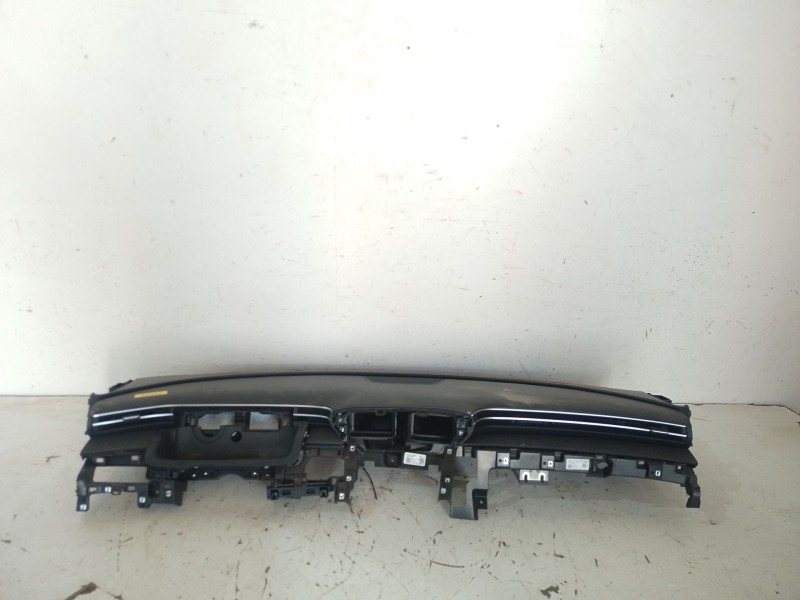 Recambio de salpicadero para hyundai tucson (nx4e, nx4a) 1.6 t-gdi plug-in-hybrid htrac referencia OEM IAM 84701N7100NNB  