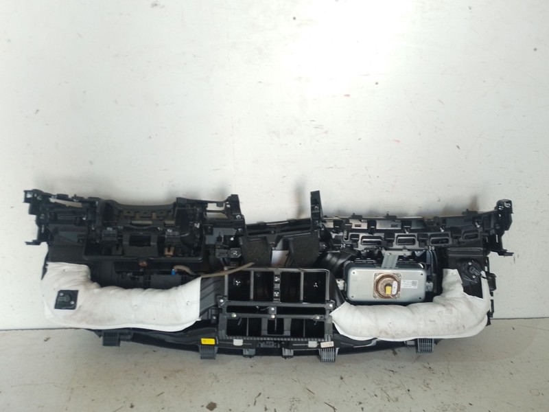 Recambio de salpicadero para hyundai tucson (nx4e, nx4a) 1.6 t-gdi plug-in-hybrid htrac referencia OEM IAM 84701N7100NNB  