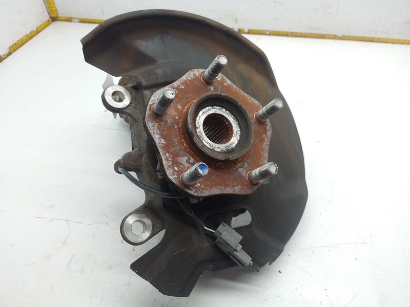 Recambio de mangueta delantera izquierda para nissan x-trail iii (t32_, t32r, t32rr) 1.6 dci (t32) referencia OEM IAM   