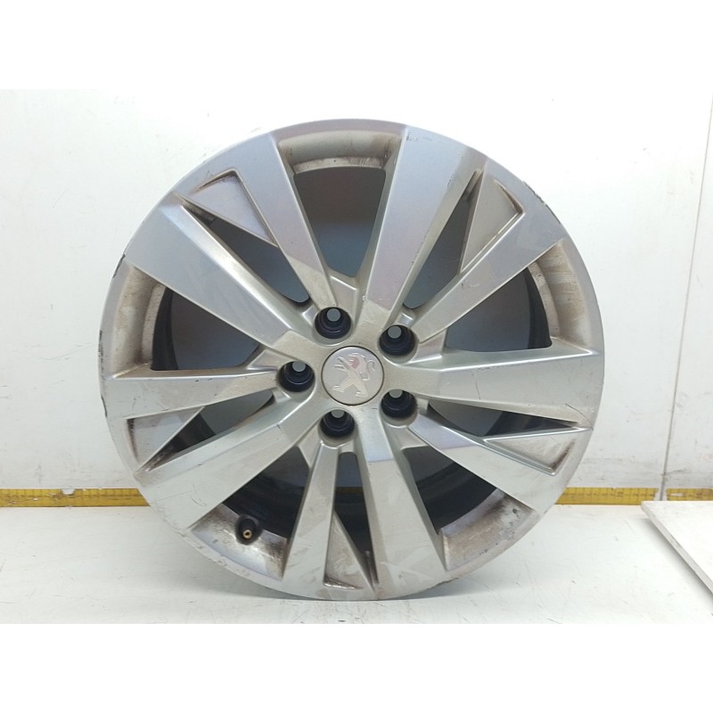 Recambio de llanta aluminio para peugeot 3008 ii suv (mc_, mr_, mj_, m4_) 1.5 bluehdi 130 referencia OEM IAM 9809687177  