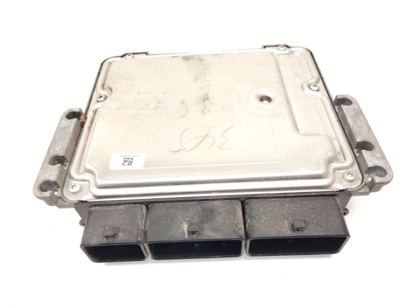 Recambio de centralita motor uce para nissan x-trail iii (t32_, t32r, t32rr) 1.6 dci (t32) referencia OEM IAM 237104BE0D 0281031