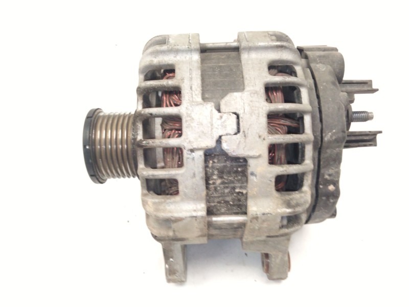 Recambio de alternador para nissan x-trail iii (t32_, t32r, t32rr) 1.6 dci (t32) referencia OEM IAM 231004BE0B  