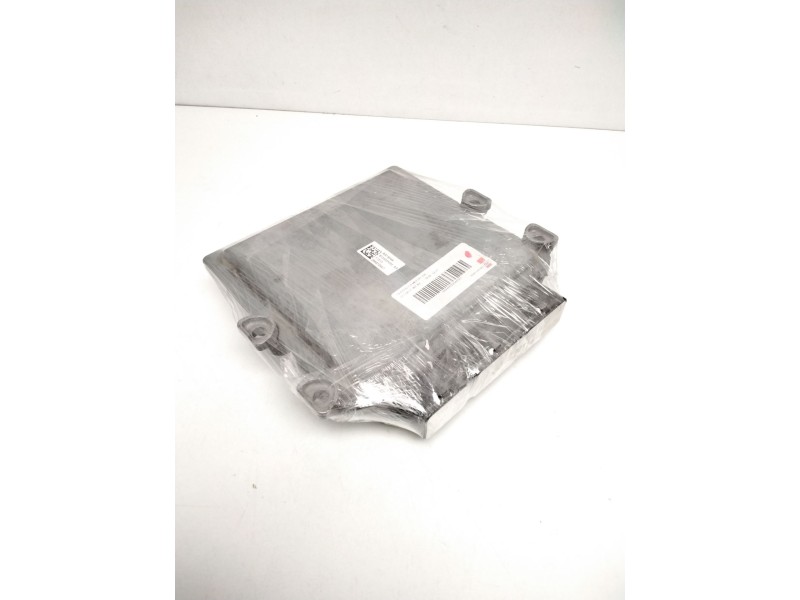 Recambio de centralita motor uce para peugeot 807 sv referencia OEM IAM SW9662934880 265670927 SID803A