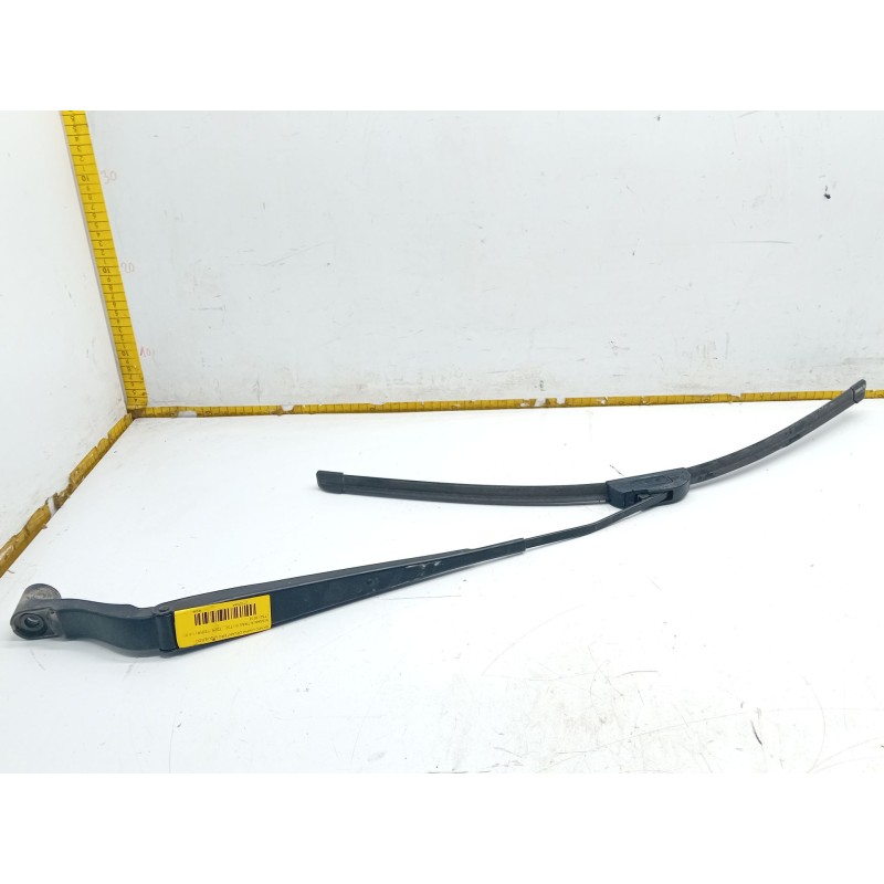 Recambio de brazo limpia delantero izquierdo para nissan x-trail iii (t32_, t32r, t32rr) 1.6 dci (t32) referencia OEM IAM   