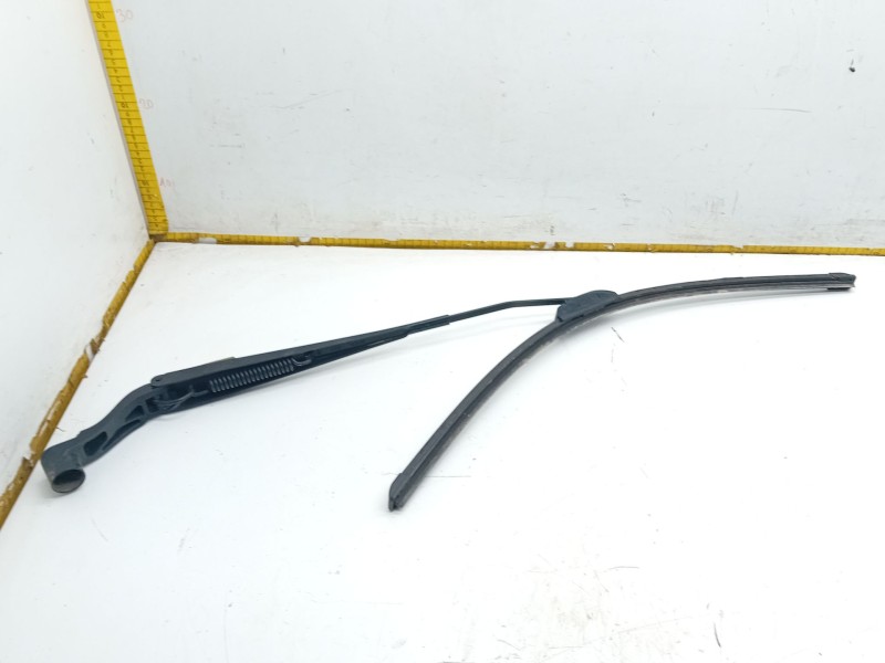 Recambio de brazo limpia delantero izquierdo para nissan x-trail iii (t32_, t32r, t32rr) 1.6 dci (t32) referencia OEM IAM   