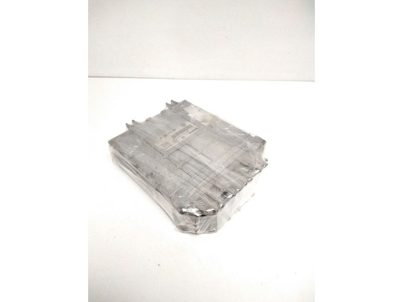 Recambio de centralita motor uce para seat cordoba berlina (6k2) 1.9 tdi referencia OEM IAM 0281001483 028906021DK 28SA3109