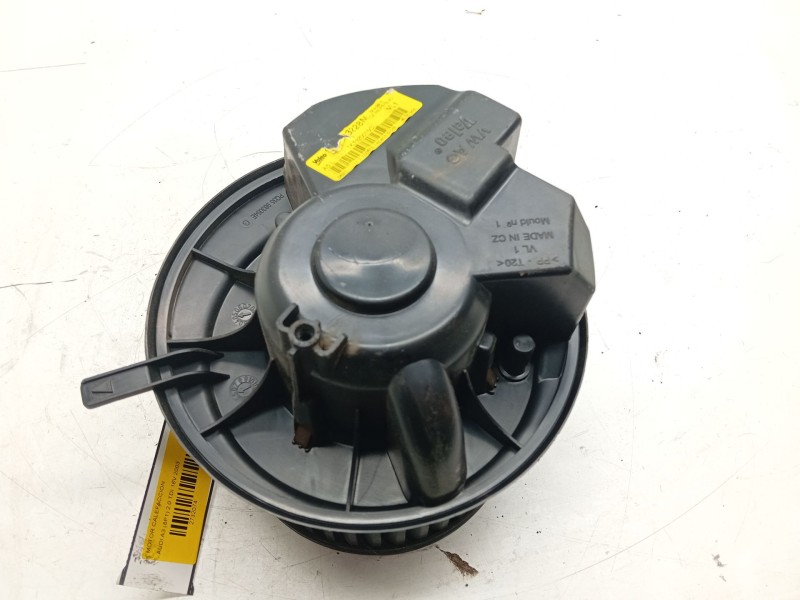 Recambio de motor calefaccion para audi a3 (8p1) 2.0 tdi 16v referencia OEM IAM 1K1820015C  