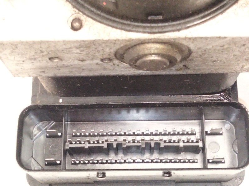 Recambio de abs para audi a3 (8p1) 2.0 tdi 16v referencia OEM IAM 1K0614517  