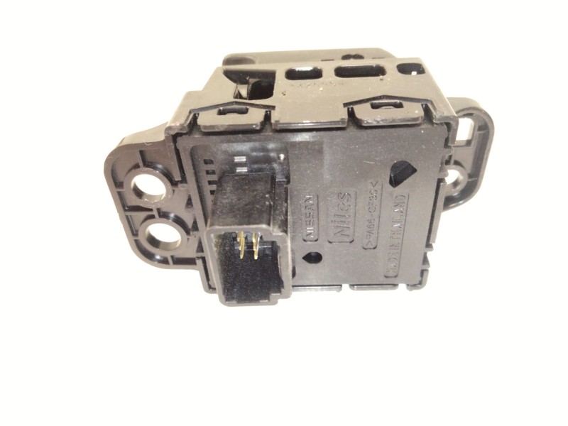 Recambio de palanca freno de mano para nissan x-trail iii (t32_, t32r, t32rr) 1.6 dci (t32) referencia OEM IAM   