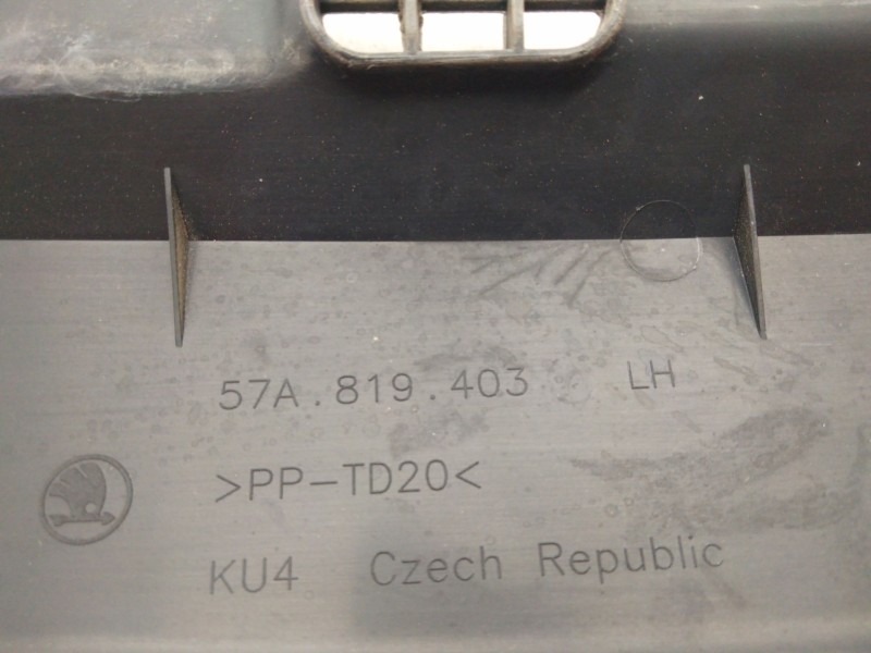 Recambio de torpedo para skoda karoq (nu7, nd7) 1.5 tsi referencia OEM IAM 57A819403  