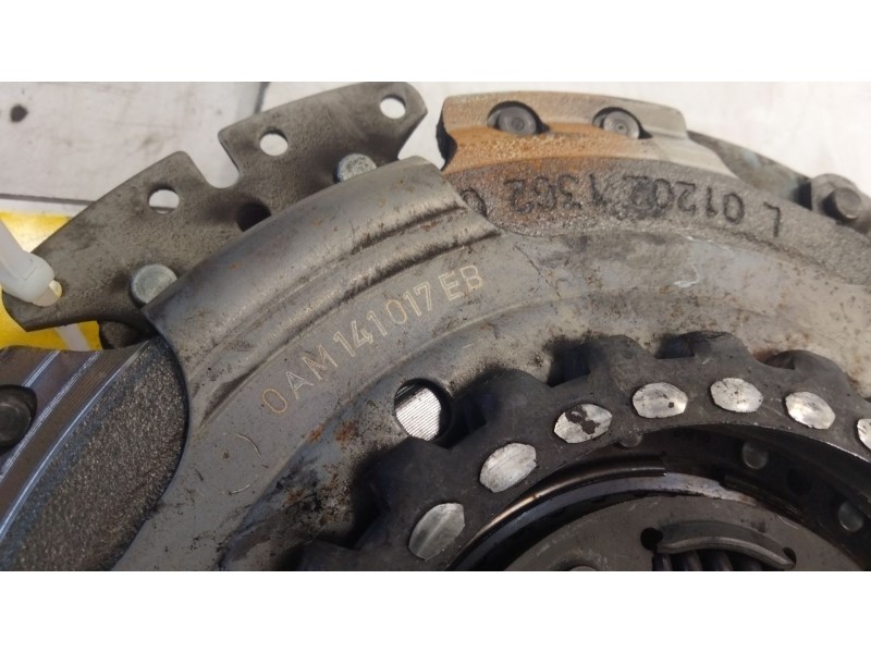 Recambio de disco embrague para skoda karoq (nu7, nd7) 1.5 tsi referencia OEM IAM 0AM141017EB  