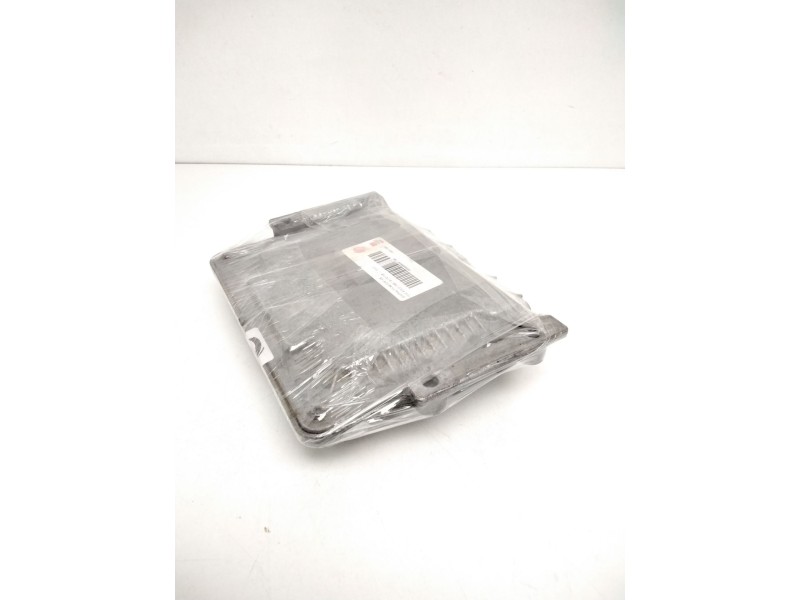 Recambio de centralita motor uce para fiat stilo (192) 1.9 jtd 115 referencia OEM IAM 0281011421 55188214 19242ADD