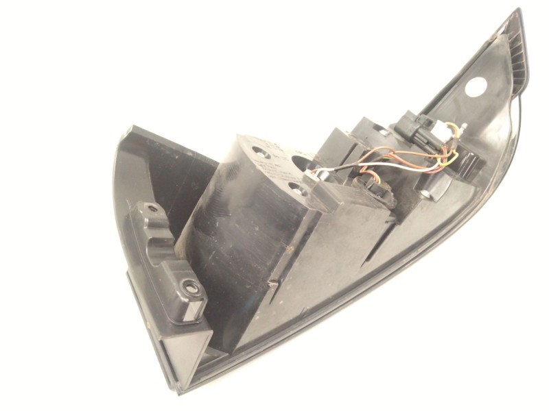 Recambio de piloto trasero izquierdo para land rover range rover evoque (l538) 2.0 4x4 referencia OEM IAM BJ3213405  