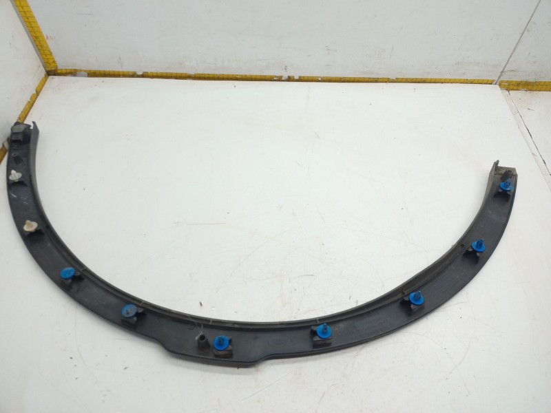 Recambio de aletin delantero izquierdo para land rover range rover evoque (l538) 2.0 4x4 referencia OEM IAM BJ3216A075  