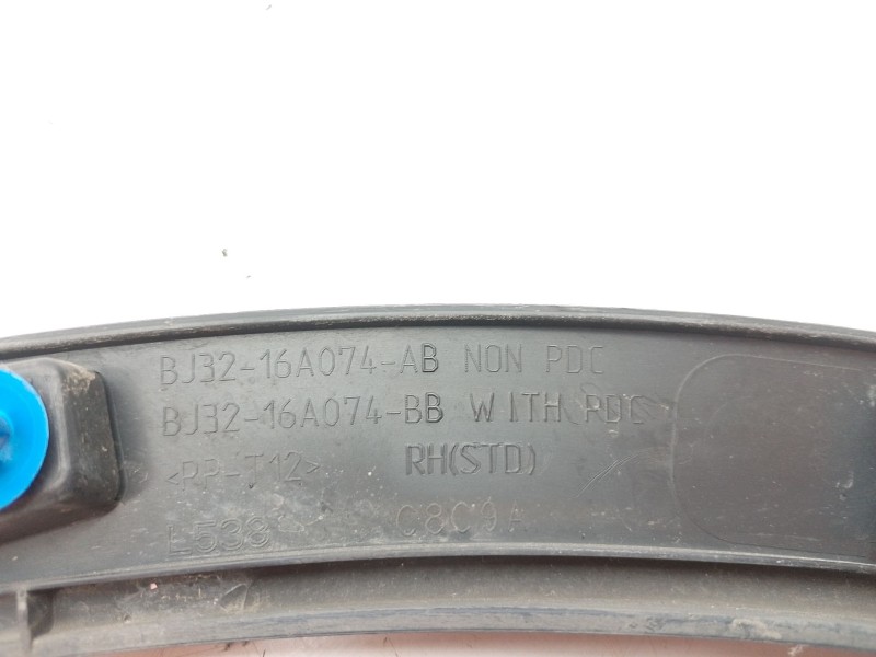 Recambio de aletin delantero derecho para land rover range rover evoque (l538) 2.0 4x4 referencia OEM IAM BJ3216A074  