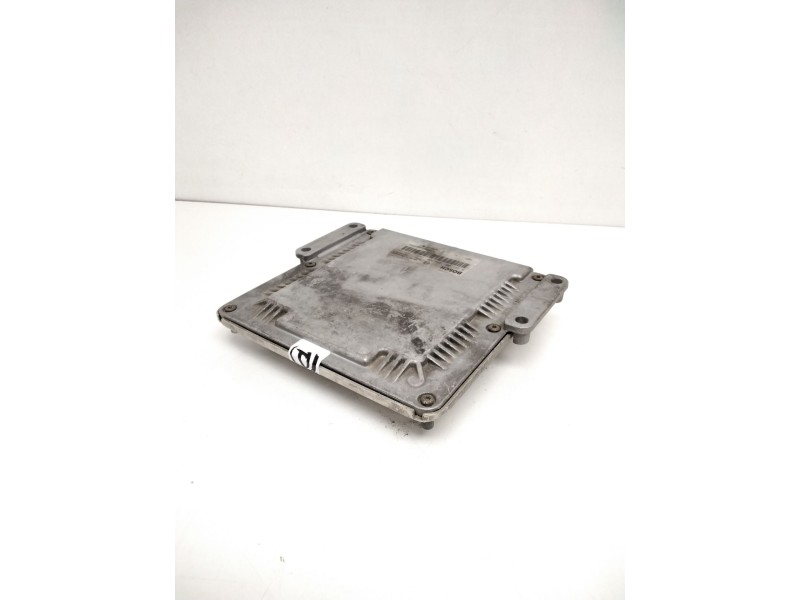 Recambio de centralita motor uce para renault megane i coupe fase 2 (da..) 1.9 dci sportway referencia OEM IAM 0281001934 820007