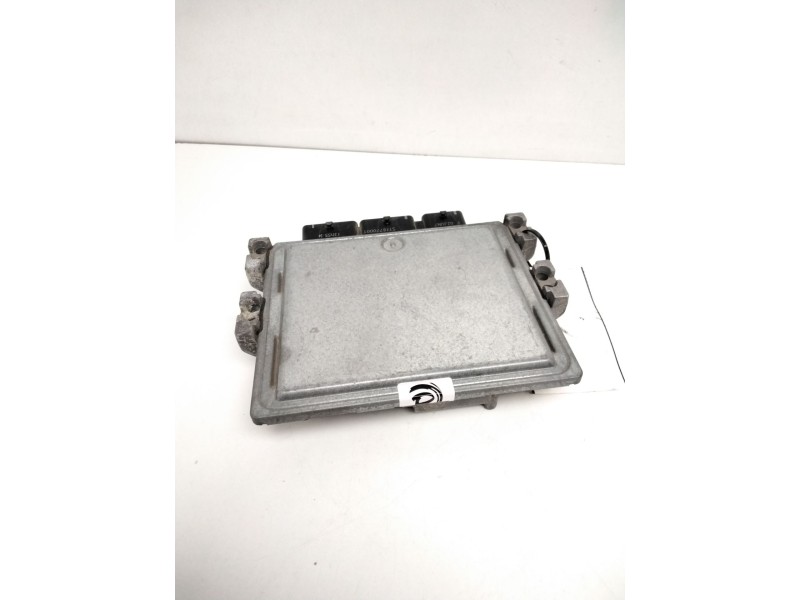 Recambio de centralita motor uce para renault megane ii berlina 5p 1.5 dci diesel referencia OEM IAM 8200766462 8200592611 S1223