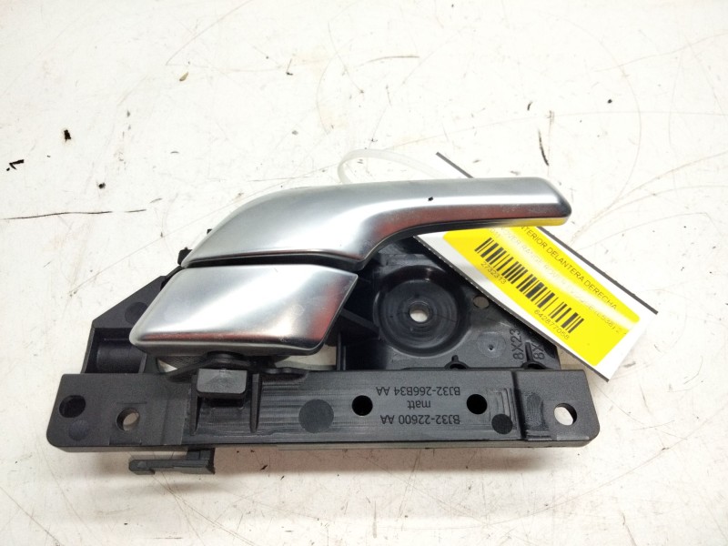 Recambio de maneta interior delantera derecha para land rover range rover evoque (l538) 2.0 4x4 referencia OEM IAM BJ3222600  