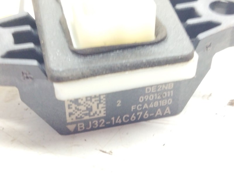 Recambio de sensor impacto airbag para land rover range rover evoque (l538) 2.0 4x4 referencia OEM IAM BJ3214C676AA  