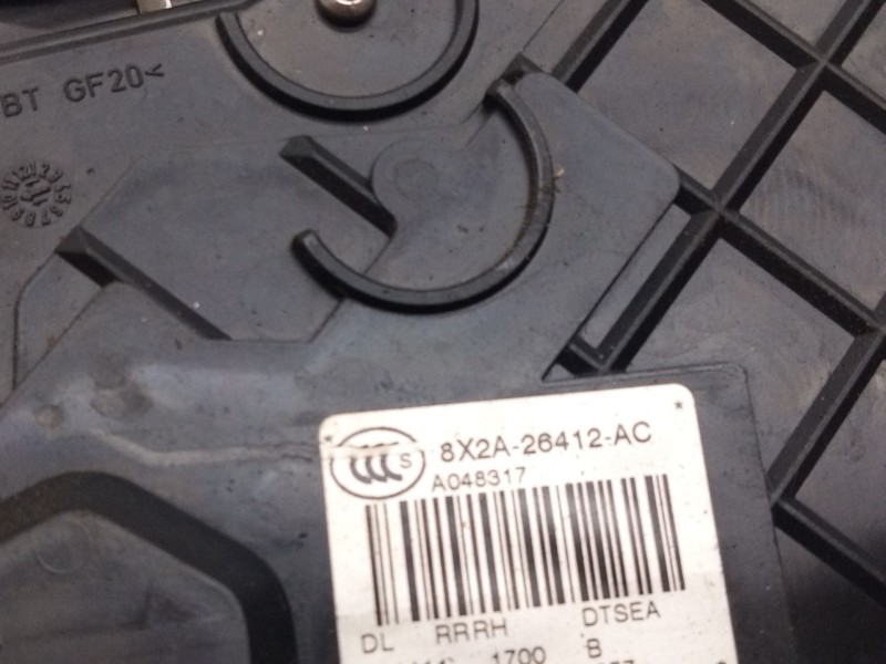 Recambio de cerradura puerta trasera derecha para land rover range rover evoque (l538) 2.0 4x4 referencia OEM IAM 8X2A26412  