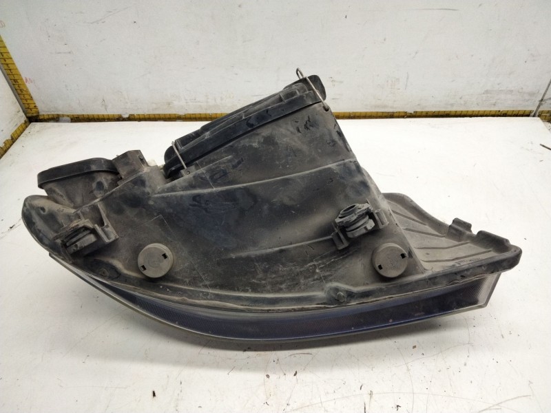 Recambio de faro izquierdo para seat ibiza iii (6l1) 1.4 16v referencia OEM IAM 6L1941021A  