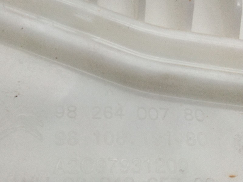 Recambio de deposito limpia para citroën c5 aircross (a_) 1.6 thp 150 (a45gxj) referencia OEM IAM 9826400780  