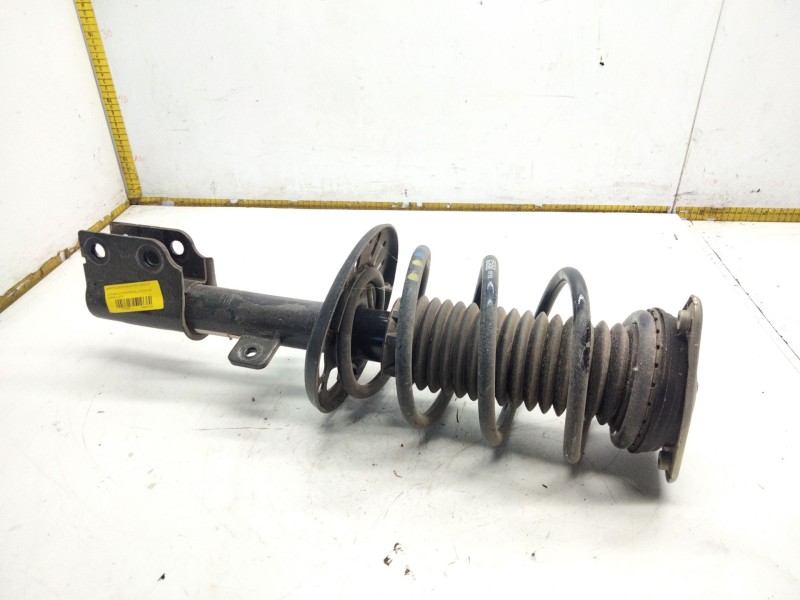 Recambio de amortiguador delantero derecho para citroën c5 aircross (a_) 1.6 thp 150 (a45gxj) referencia OEM IAM 9833696780  