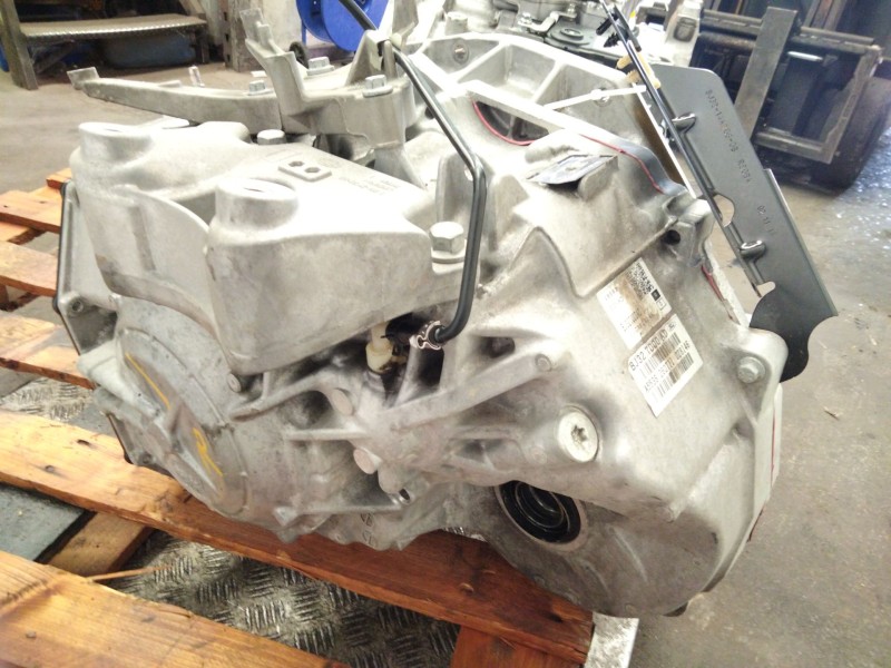 Recambio de caja cambios para land rover range rover evoque (l538) 2.0 4x4 referencia OEM IAM BJ327000AD  