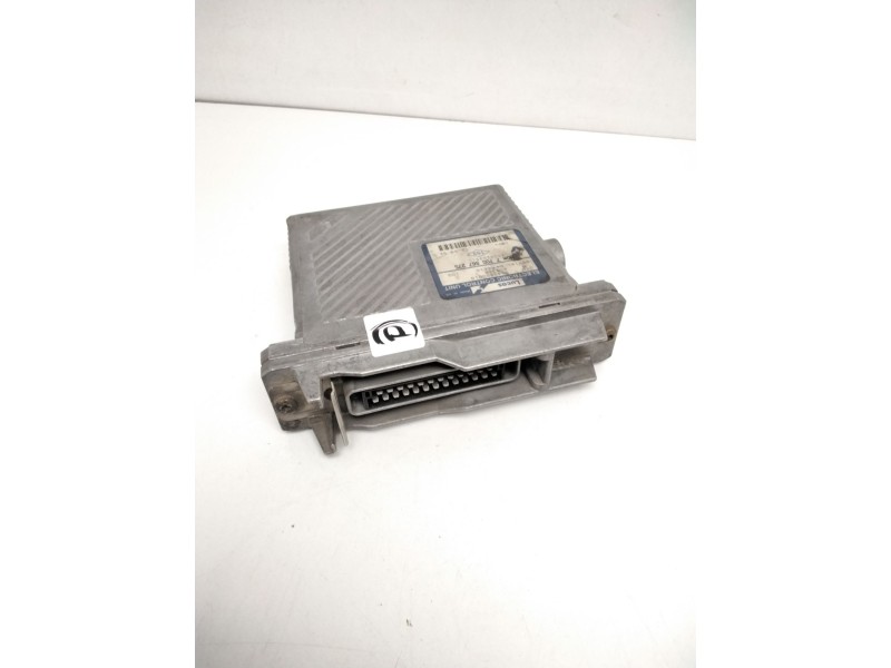 Recambio de centralita motor uce para renault megane i berlina hatchback (ba0) 1.9 dti diesel cat referencia OEM IAM R04080001G 