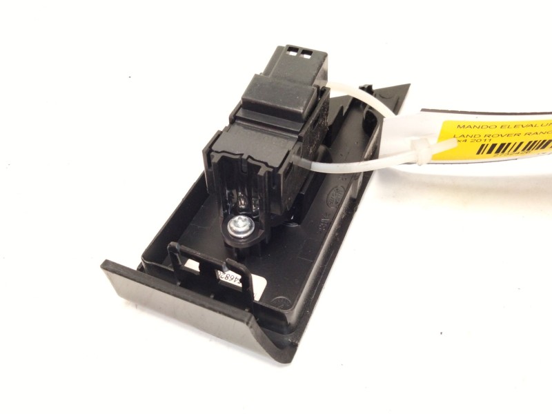 Recambio de mando elevalunas trasero derecho para land rover range rover evoque (l538) 2.0 4x4 referencia OEM IAM BJ3214717  