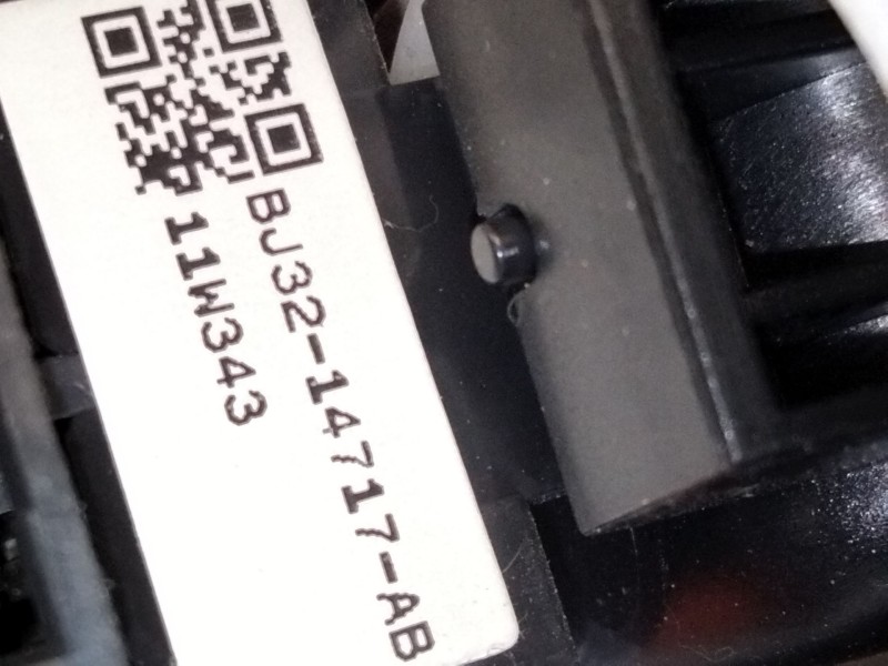 Recambio de mando elevalunas trasero derecho para land rover range rover evoque (l538) 2.0 4x4 referencia OEM IAM BJ3214717  