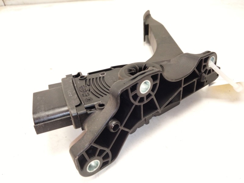 Recambio de pedal acelerador para land rover range rover evoque (l538) 2.0 4x4 referencia OEM IAM BJ329F836AB  