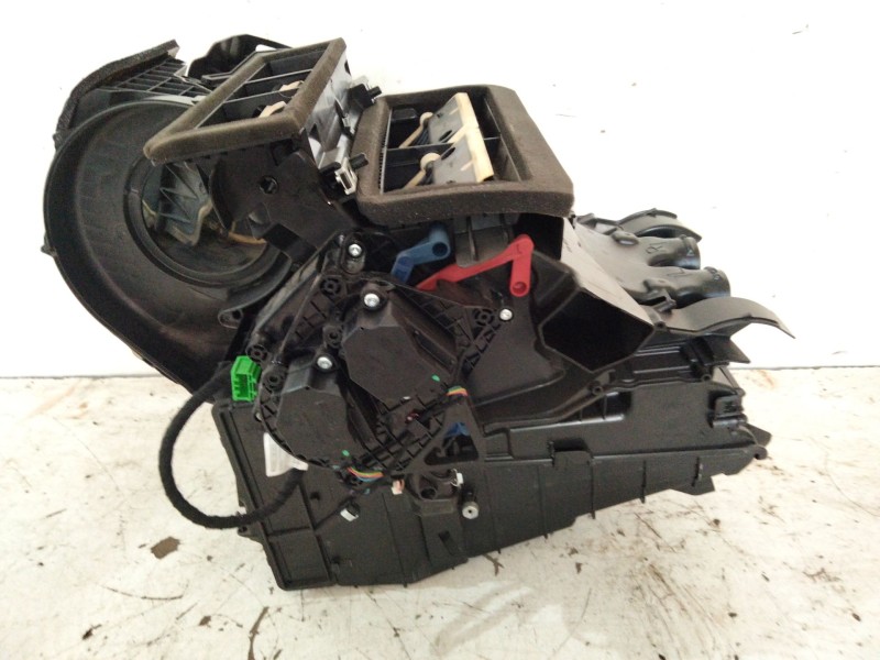 Recambio de calefaccion entera normal para land rover range rover evoque (l538) 2.0 4x4 referencia OEM IAM   