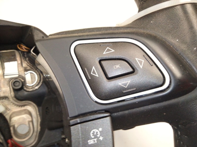 Recambio de volante para land rover range rover evoque (l538) 2.0 4x4 referencia OEM IAM BJ323F563  