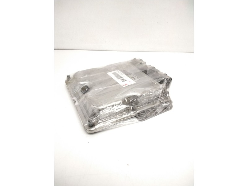 Recambio de centralita motor uce para citroën xsara picasso referencia OEM IAM 0281010595 9642014980 28FM0000