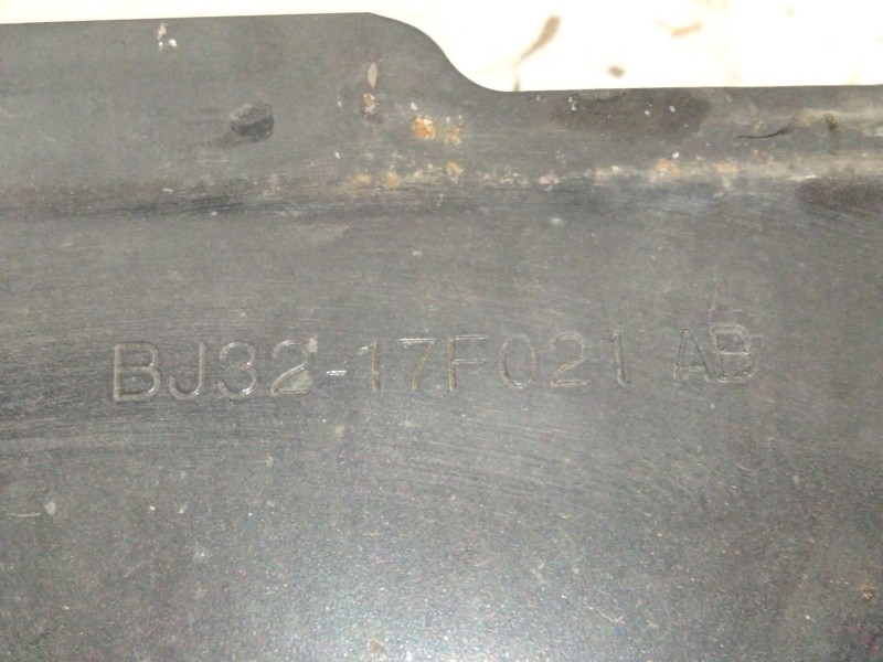 Recambio de refuerzo paragolpes delantero para land rover range rover evoque (l538) 2.0 4x4 referencia OEM IAM BJ3217F021  