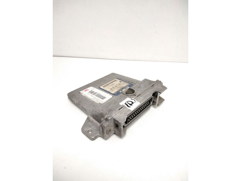 Recambio de centralita motor uce para renault kangoo (f/kc0) 1.9 diesel referencia OEM IAM R04080012J HOM7700104956 7700111206