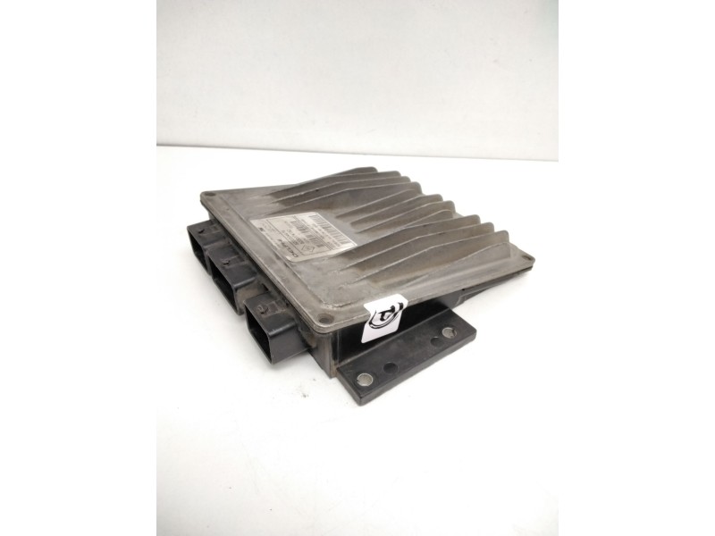 Recambio de centralita motor uce para renault megane ii berlina 5p confort expression referencia OEM IAM R0410B024B 8200334419 8