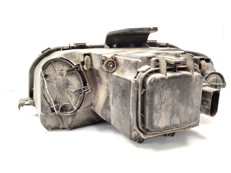 Recambio de faro derecho para audi a3 (8p1) 2.0 tdi 16v referencia OEM IAM   