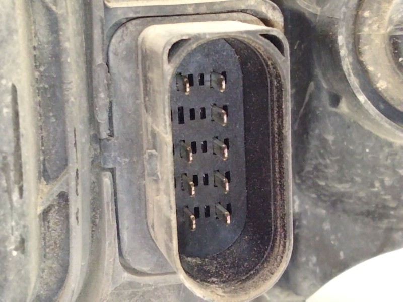 Recambio de faro derecho para audi a3 (8p1) 2.0 tdi 16v referencia OEM IAM   