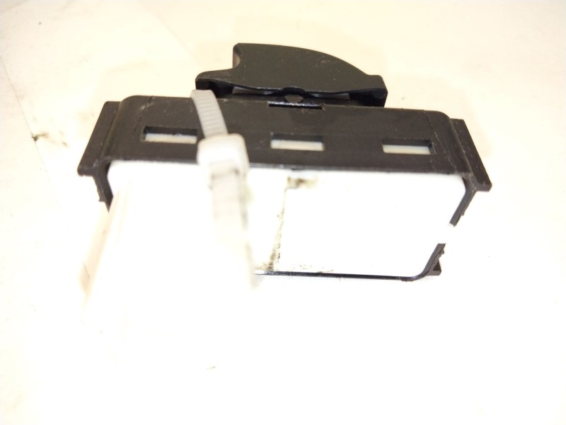 Recambio de mando elevalunas trasero izquierdo para citroën c5 aircross (a_) 1.6 thp 150 (a45gxj) referencia OEM IAM 98044803  