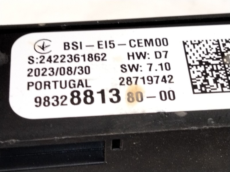 Recambio de caja fusibles para citroën c5 aircross (a_) 1.6 thp 150 (a45gxj) referencia OEM IAM 9832881380  