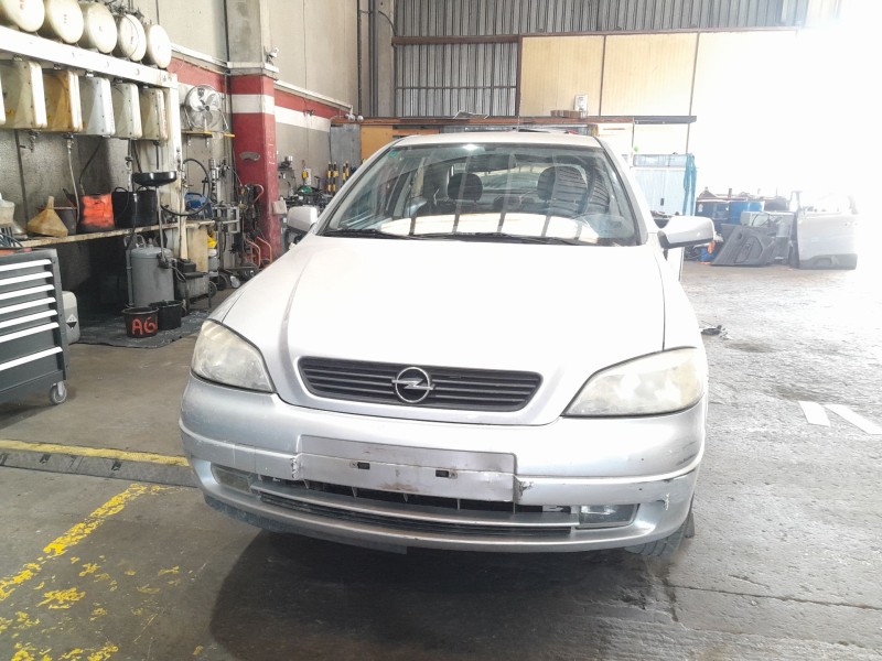 opel astra g hatchback (t98) del año 2000