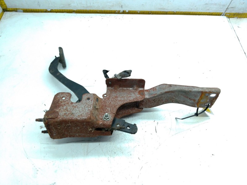 Recambio de pedal embrague para nissan cabstar (f24m, f24w) 35.13 dci, 45.13 dci 2.5 (f24m) referencia OEM IAM   