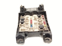 Recambio de caja fusibles para nissan cabstar (f24m, f24w) 35.13 dci, 45.13 dci 2.5 (f24m) referencia OEM IAM   