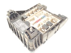 Recambio de caja fusibles para nissan cabstar (f24m, f24w) 35.13 dci, 45.13 dci 2.5 (f24m) referencia OEM IAM    2