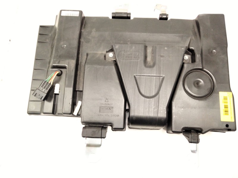 Recambio de altavoz para land rover range rover evoque (l538) 2.0 4x4 referencia OEM IAM BJ3218808EB  