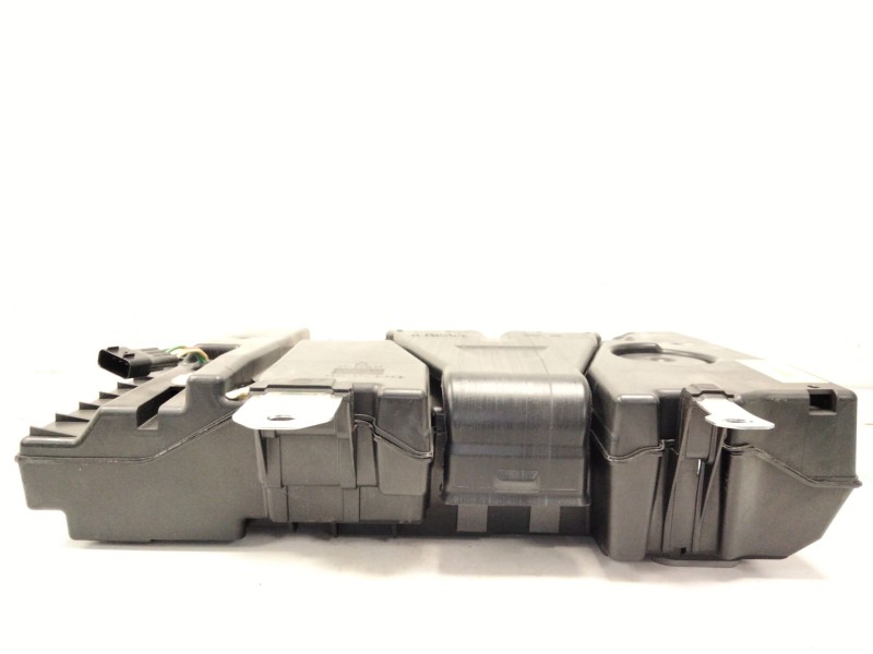 Recambio de altavoz para land rover range rover evoque (l538) 2.0 4x4 referencia OEM IAM BJ3218808EB  