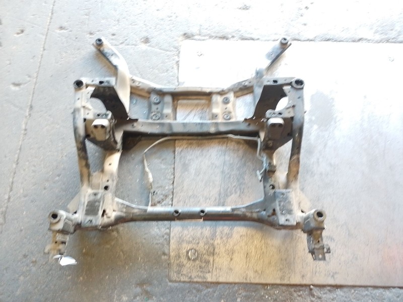 Recambio de subchasis para land rover range rover velar (l560) 2.0 d240 sd4 4x4 referencia OEM IAM H4835C145  